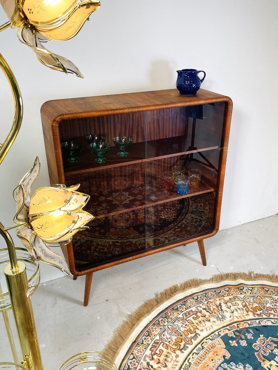 Image 1 of Stijlvolle Vitrine Met Ronde Hoeken Uit Jaren ‘50