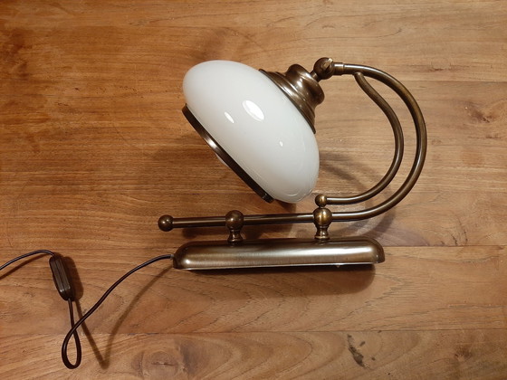 Image 1 of Vintage Art Deco Messing Lamp