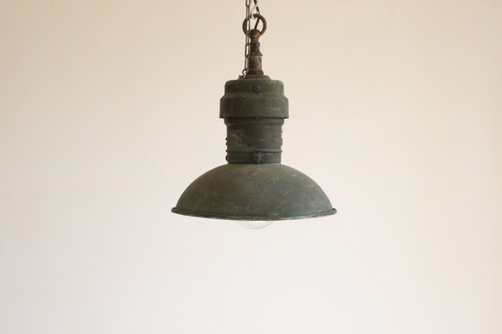 Image 1 of Industriële koperen fabrieks hanglampen, 1930S, set van 3