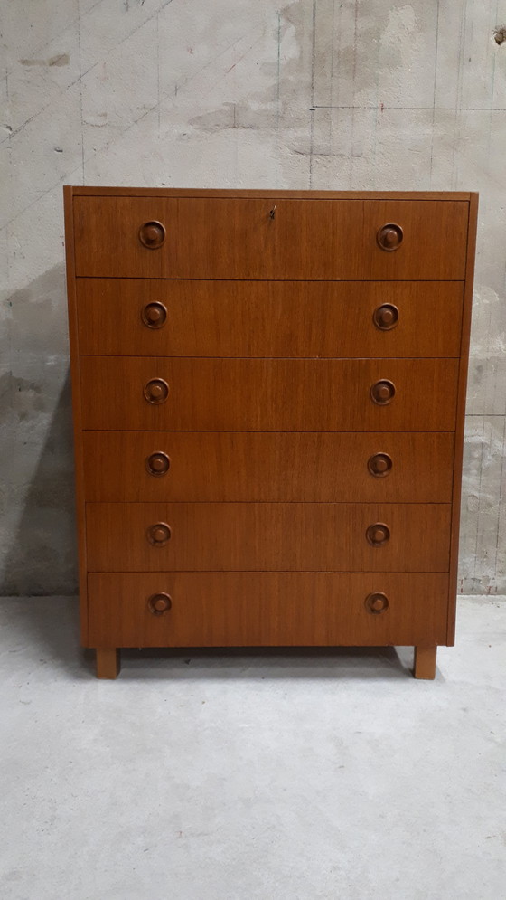 Image 1 of Vintage deense ladekast schoenenkast