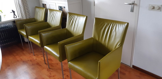 Image 1 of Eetkamerset Bert Plantagie 8 stoelen & Artifort tafel