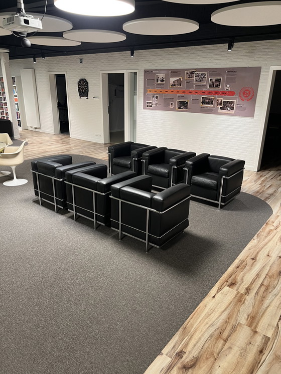 Image 1 of 4X Cassina Lc2