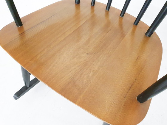 Image 1 of Mid-eeuwse schommelstoel met spindle rugleuning, Nederland 1960's