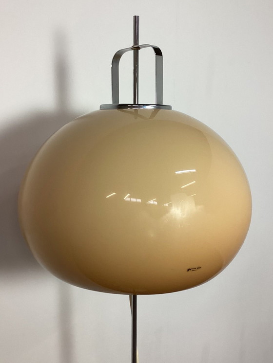 Image 1 of Vintage Harvey Guzzini Vloer Lamp Italy