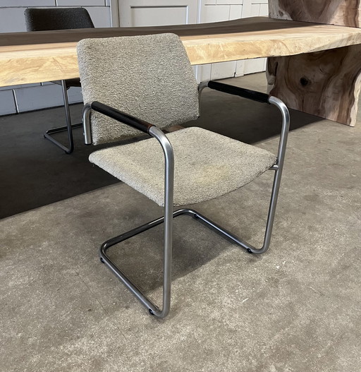 6x Ahrends Stoelen