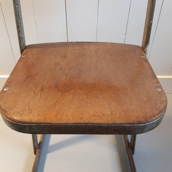 Image 1 of 4 X Vintage Schoolstoelen Van 1940