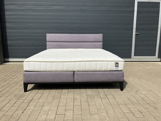 Image 1 of Zeer recente Auping Criade Boxspring 180 x 200 Lichtgrijs Topstaat!