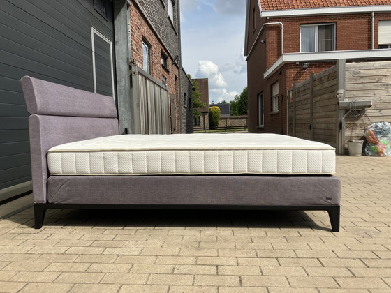 Image 1 of Zeer recente Auping Criade Boxspring 180 x 200 Lichtgrijs Topstaat!