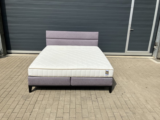 Image 1 of Zeer recente Auping Criade Boxspring 180 x 200 Lichtgrijs Topstaat!