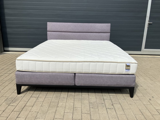 Image 1 of Zeer recente Auping Criade Boxspring 180 x 200 Lichtgrijs Topstaat!