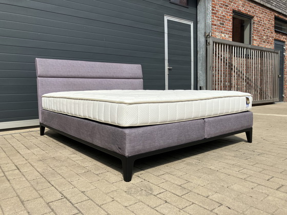 Image 1 of Zeer recente Auping Criade Boxspring 180 x 200 Lichtgrijs Topstaat!