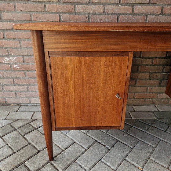 Image 1 of Jaren 60 Vintage Bureau Deens Bureau