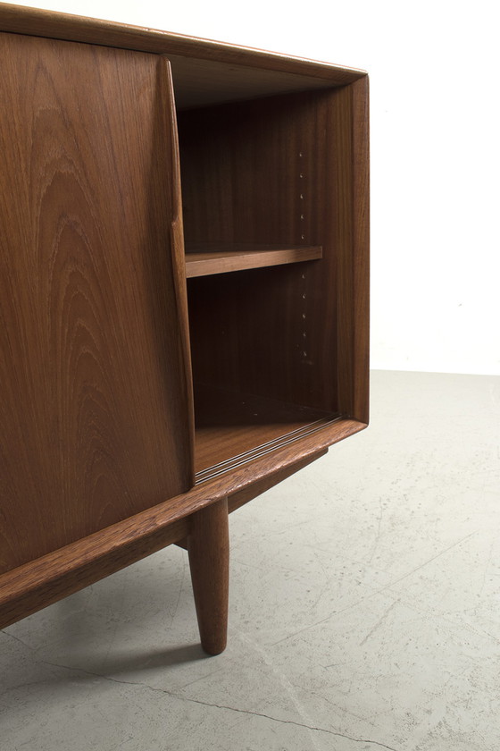 Image 1 of Deens dressoir