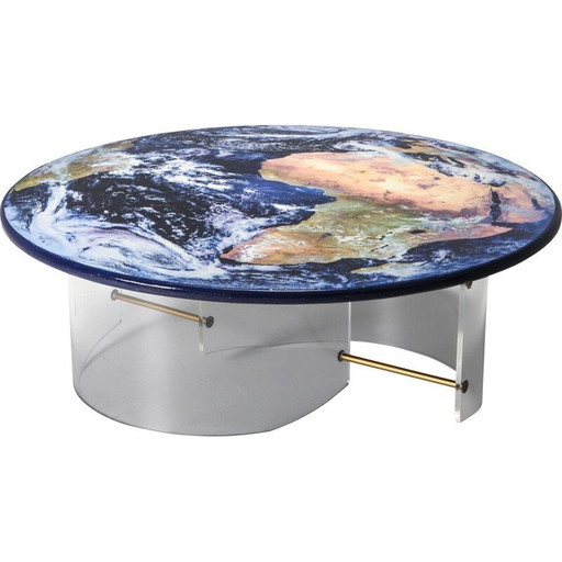 Vintage salontafel met plexiglas onderstel en hars top, 1990