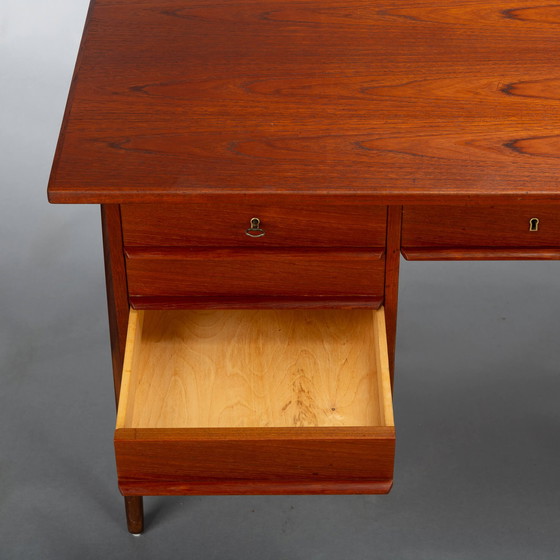 Image 1 of Vintage Deens bureau