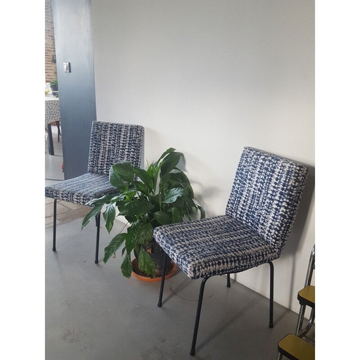 Paar vintage stoelen van metaal en indigo stof, 1950