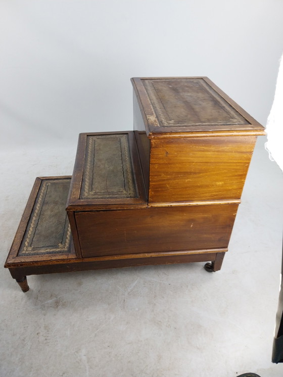 Image 1 of 1 x 19e Eeuws Bedstee/Bibliotheektrapje Met Opbergmogelijkheid