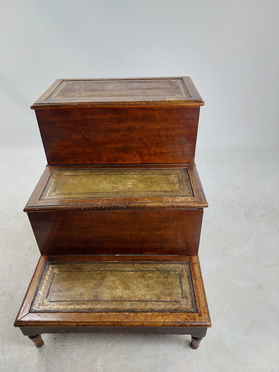 Image 1 of 1 x 19e Eeuws Bedstee/Bibliotheektrapje Met Opbergmogelijkheid