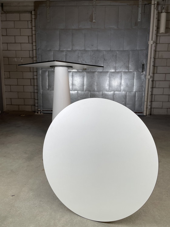 Image 1 of 2x Moooi Container tafel