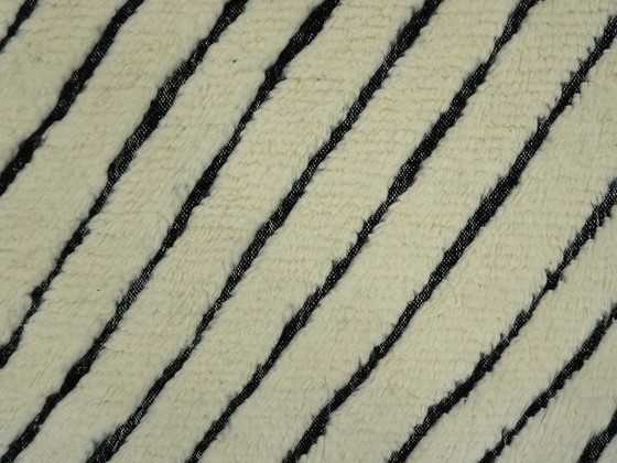 Image 1 of Berber Vloerkleed - 273 Cm X 154 Cm - Wit En Zwart Wol