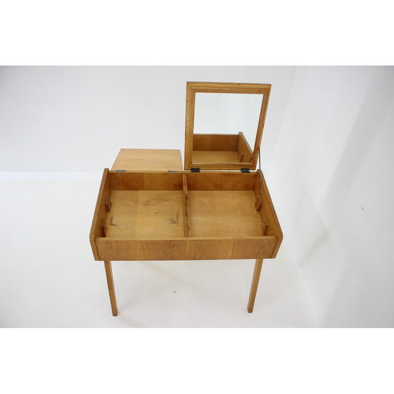 Image 1 of Vintage kaptafel met spiegel, Tsjecho-Slowakije, 1960