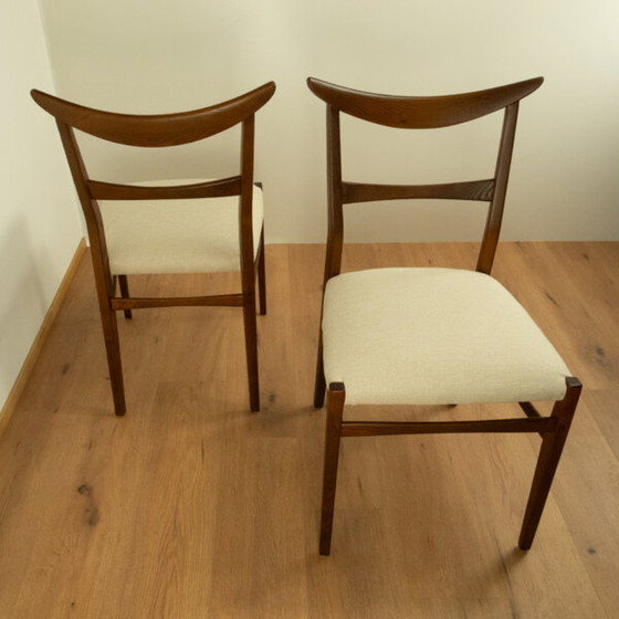 Image 1 of 6x Cowhorn Stoelen: Donker gebeitst essen met lichtbeige bekleding, 1960