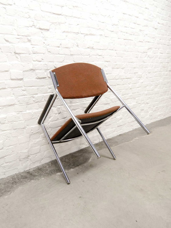 Image 1 of Gijs van der Sluis Dutch Design Chroom en Duo Tone stoffen bijzetstoel. Nederland, jaren 1960.