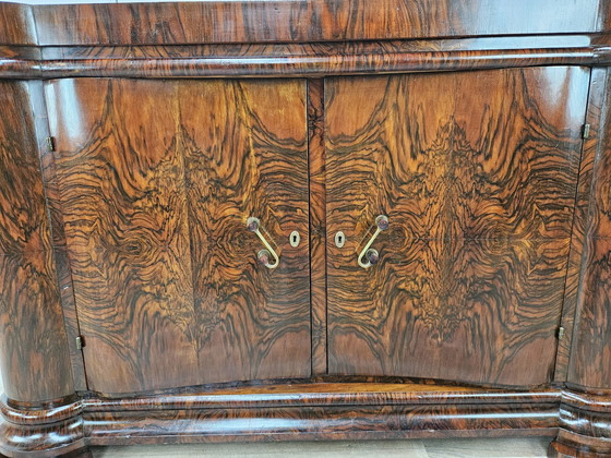 Image 1 of Art Decò Dressoir Door Levi Minzi In Walnoot Briar