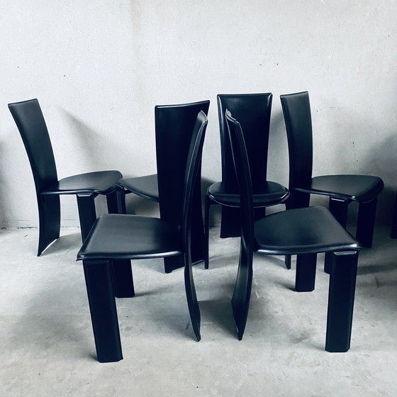 Image 1 of 6 X Zwart Leren Tripot Eetkamerstoelen Pietro Costantini Italiaans Design 1980