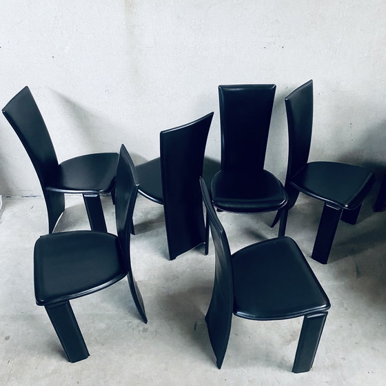 Image 1 of 6 X Zwart Leren Tripot Eetkamerstoelen Pietro Costantini Italiaans Design 1980