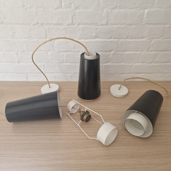 Image 1 of Set van 3 vintage zwart-wit metalen hanglampen van Lyfa, 1960