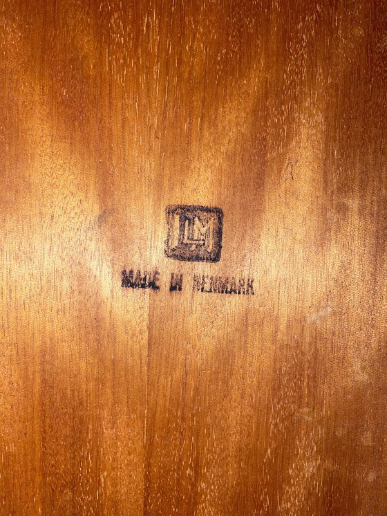 Image 1 of Teakhouten woonkamertafel van Niels O. Møller voor Jl Møllers Møbelfabrik