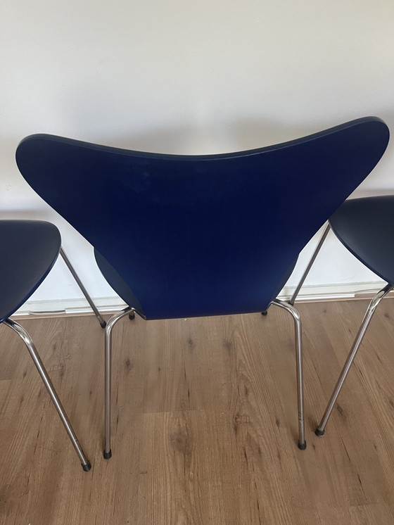 Image 1 of 4x Fritz Hansen Vlinderstoel blauw