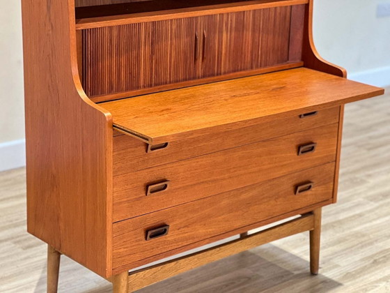 Image 1 of Bureau-boekenkast door Johannes Sorth