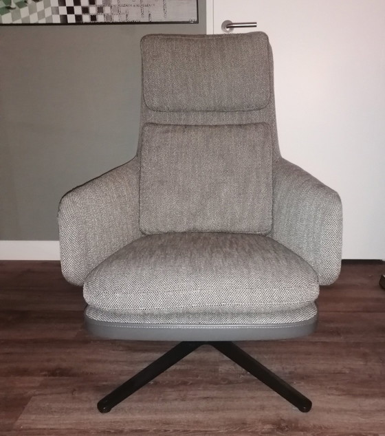 Image 1 of Vitra Grand Relax Fauteuil