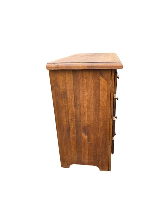 Image 1 of Commode met 5 laden