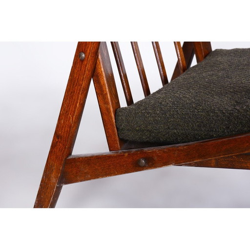 Paar Mid Century fauteuils in gebeitst beukenhout en stof, Tsjechië 1960