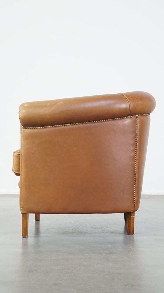 Image 1 of Clubfauteuil Gemaakt Van Schapenleer