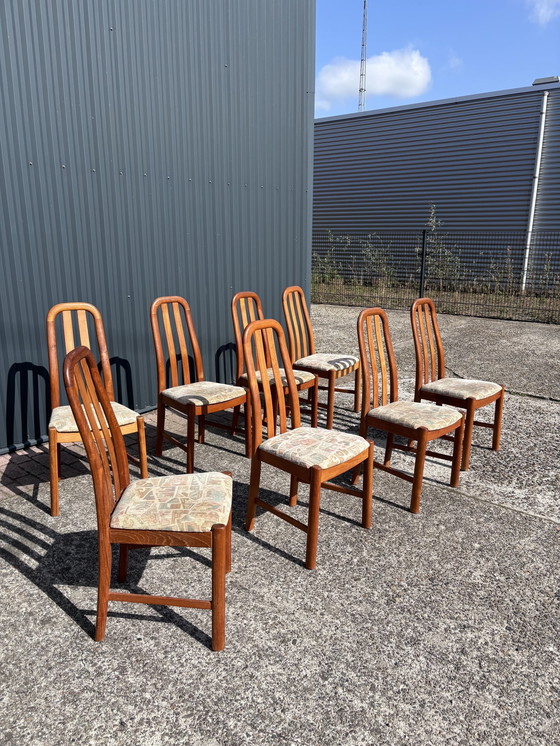 Image 1 of 8 X Vintage Eetkamerstoelen Teak