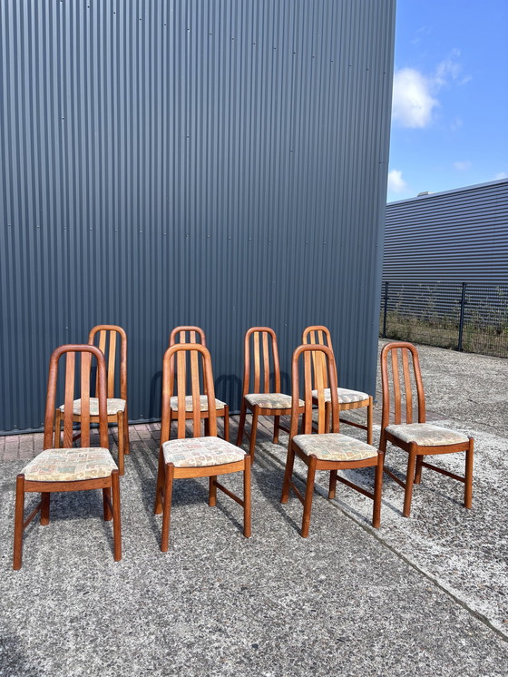 Image 1 of 8 X Vintage Eetkamerstoelen Teak