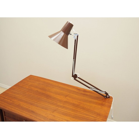 Image 1 of Teakhouten bureau met lamp, Deens ontwerp, jaren 1970, productie: Denemarken