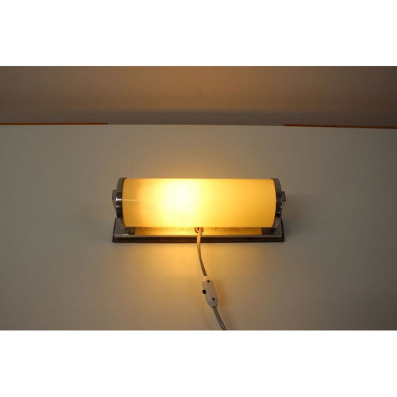 Image 1 of Vintage Bauhaus wandlamp in chroom en glas, Tsjecho-Slowakije 1930