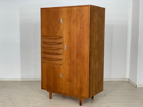 Image 1 of Mid Century hellerau garderobekast kast vintage