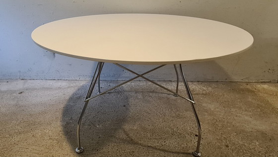 Image 1 of Vintage, Design Eettafel. Glossy Van Kartell