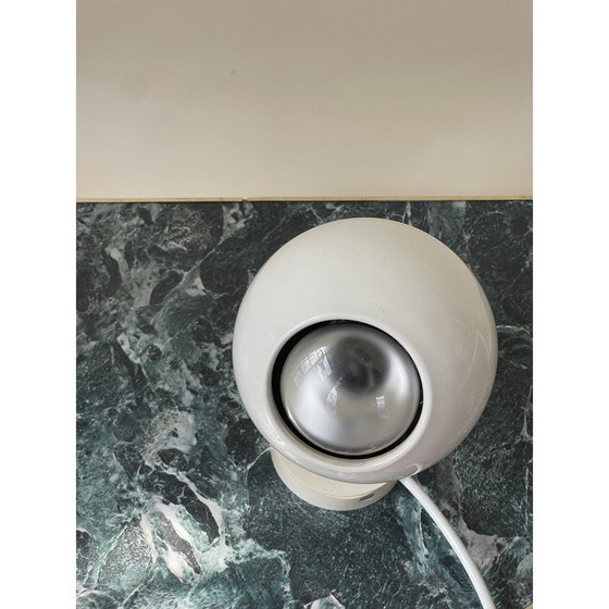 Image 1 of Paar vintage Eyeball wandlampen in wit plastic en chroom, UK 1960