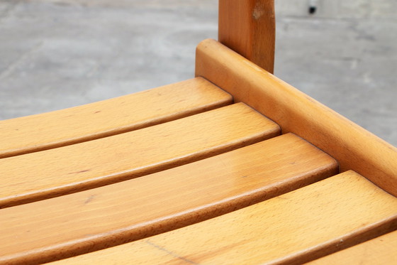 Image 1 of Partij vintage Franse stapelstoelen gemaakt van beukenhout,1960