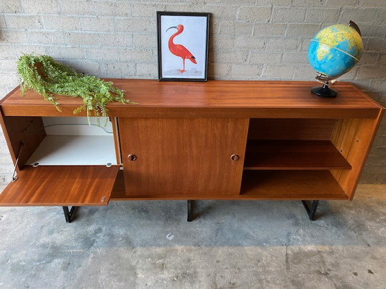 Image 1 of Mid-Century dressoir