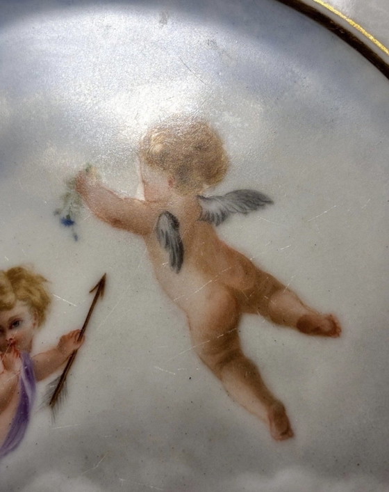 Image 1 of 2 versierde borden