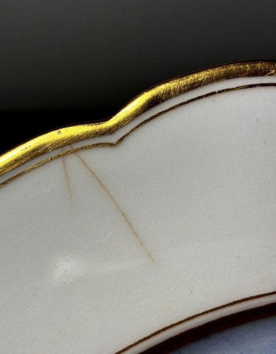 Image 1 of 2 versierde borden