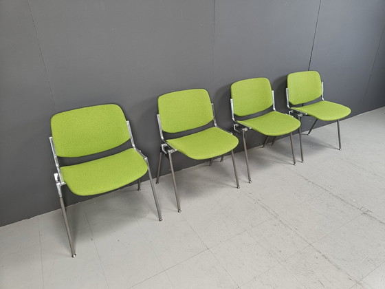 Image 1 of Vintage Dsc 106 bijzetstoelen door Giancarlo Piretti voor Castelli, set van 4